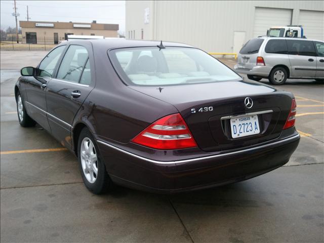 Mercedes-Benz S Class 2000 photo 2