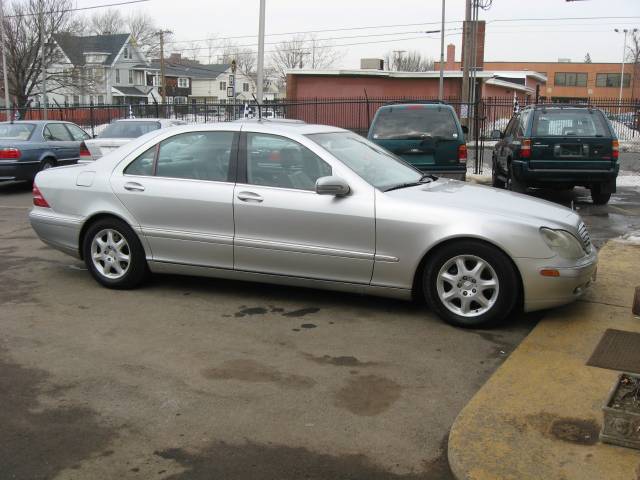 Mercedes-Benz S Class Sahara Sedan