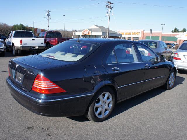 Mercedes-Benz S Class 2006 photo 3