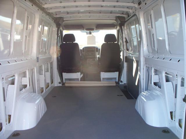 Mercedes-Benz Sprinter 2500 2011 photo 4