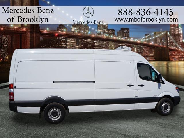 Mercedes-Benz Sprinter 2500 LEE Passenger Van