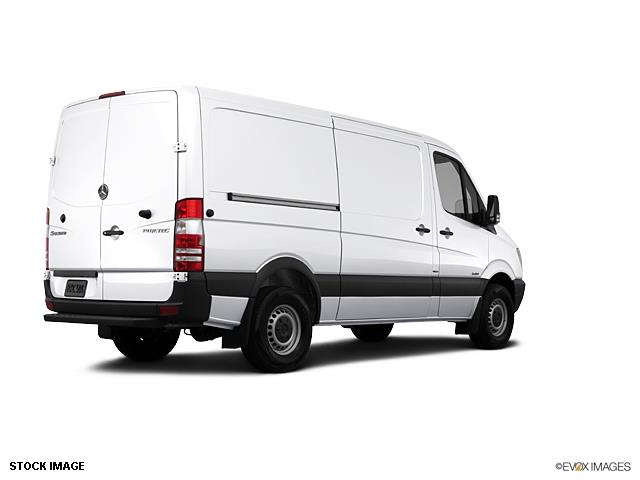 Mercedes-Benz Sprinter 2500 2013 photo 2