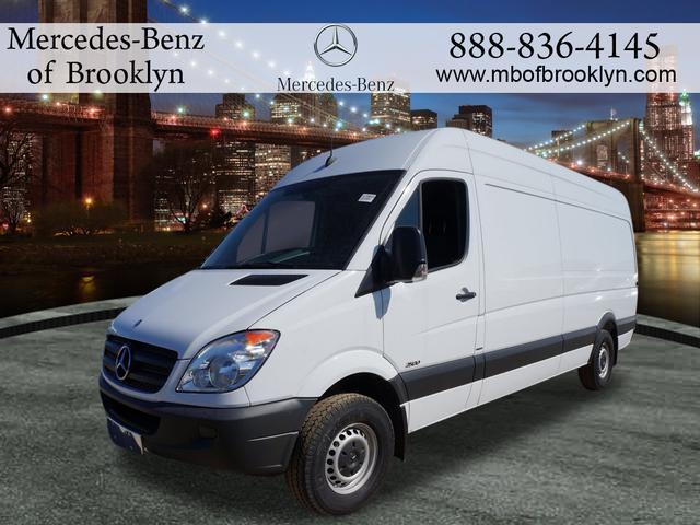 Mercedes-Benz Sprinter 2500 LEE Passenger Van