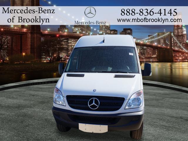 Mercedes-Benz Sprinter 2500 2013 photo 9