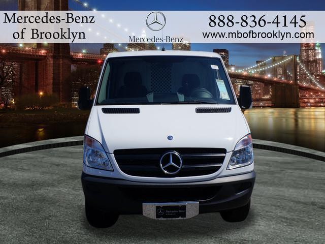 Mercedes-Benz Sprinter 2500 2013 photo 2