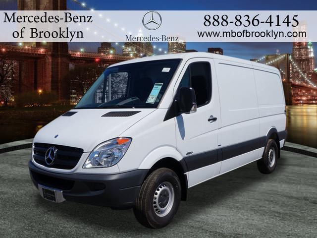 Mercedes-Benz Sprinter 2500 2013 photo 3