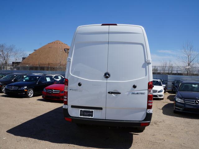 Mercedes-Benz Sprinter 2500 2013 photo 4