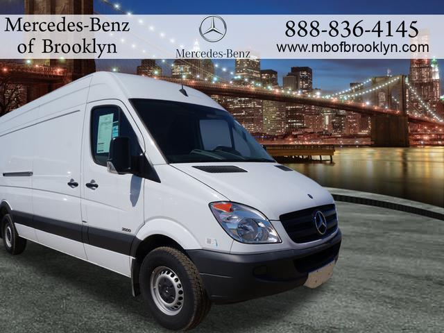 Mercedes-Benz Sprinter 2500 2013 photo 9