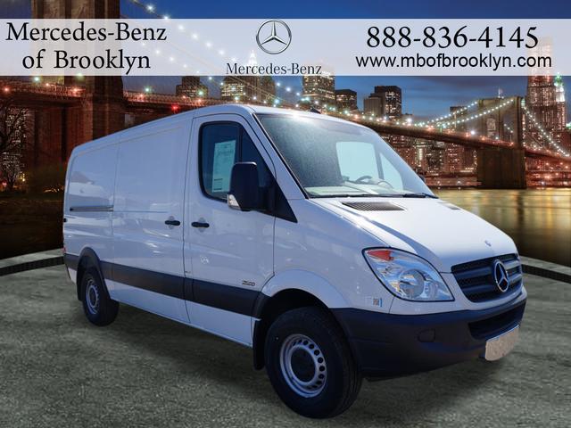 Mercedes-Benz Sprinter 2500 2013 photo 9