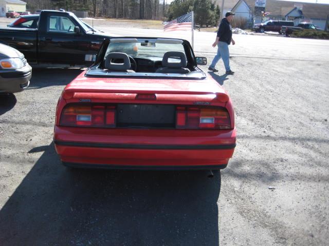 Mercury Capri 1991 photo 2