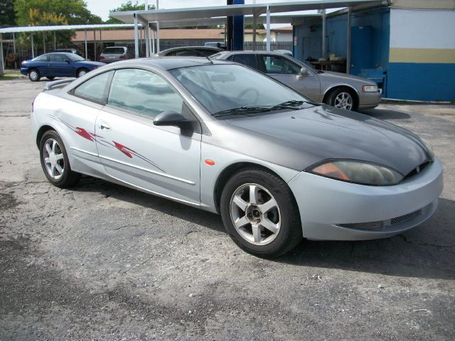 Mercury Cougar 2000 photo 4