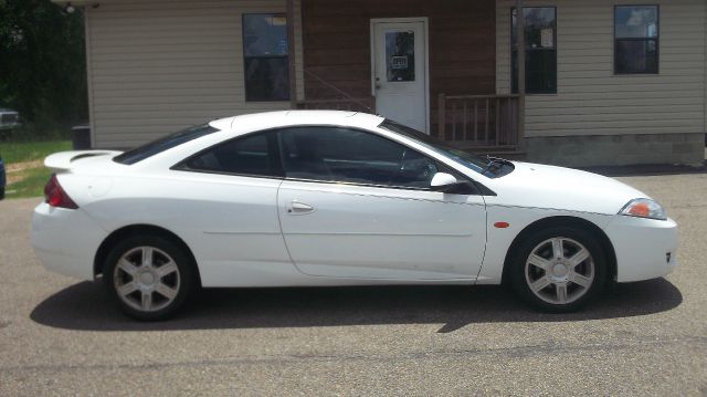 Mercury Cougar 2001 photo 1