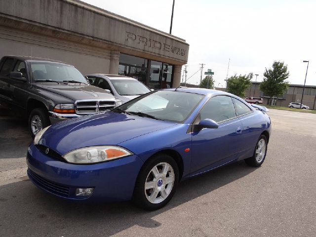 Mercury Cougar 2001 photo 3