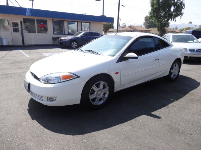 Mercury Cougar 2002 photo 3