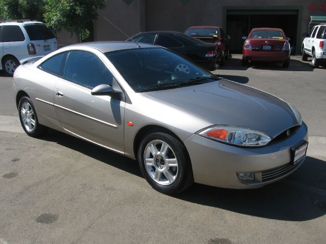 Mercury Cougar 2002 photo 4