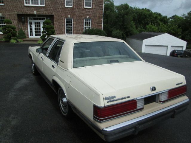 Mercury Grand Marquis 1989 photo 1