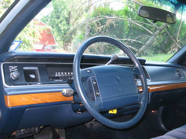 Mercury Grand Marquis 1992 photo 4