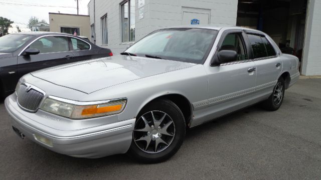 Mercury Grand Marquis 1995 photo 3