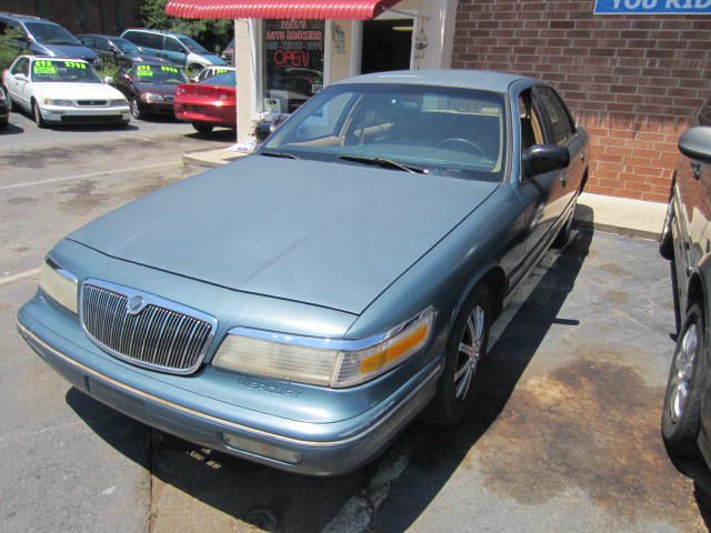 Mercury Grand Marquis 1995 photo 3