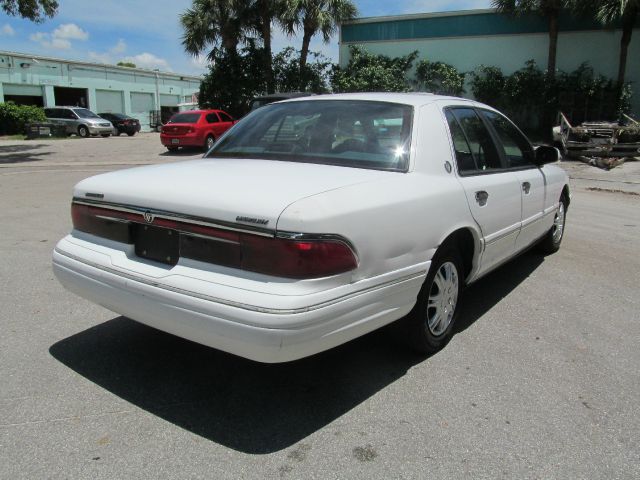 Mercury Grand Marquis 1995 photo 1