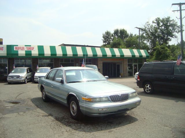 Mercury Grand Marquis 1996 photo 1