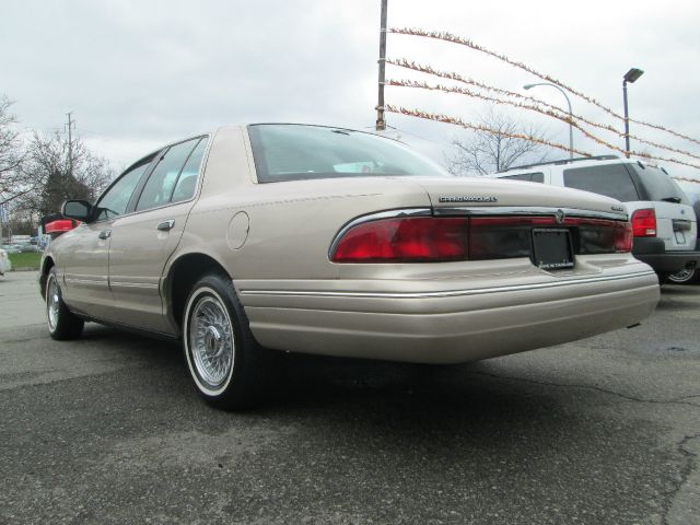 Mercury Grand Marquis 1997 photo 4