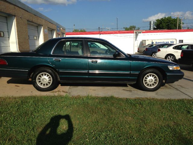 Mercury Grand Marquis 1997 photo 1