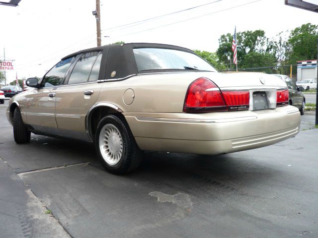 Mercury Grand Marquis 1997 photo 16