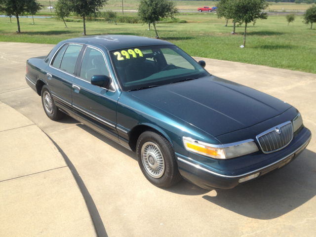 Mercury Grand Marquis 1997 photo 1