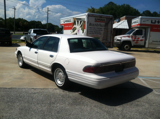 Mercury Grand Marquis Touring W/nav.sys Sedan