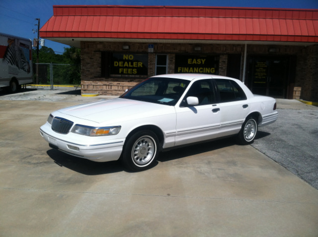 Mercury Grand Marquis 1997 photo 5