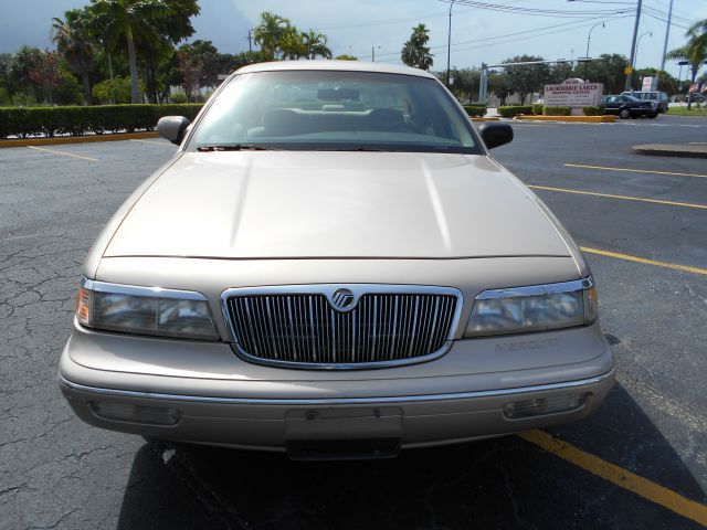 Mercury Grand Marquis 1997 photo 4