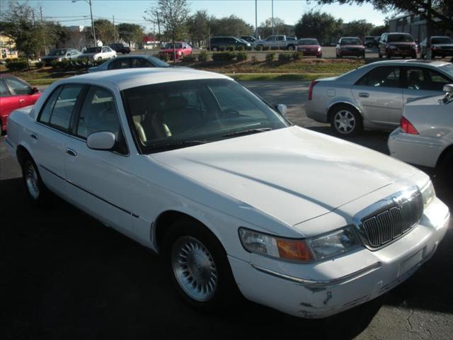 Mercury Grand Marquis Touring W/nav.sys Sedan