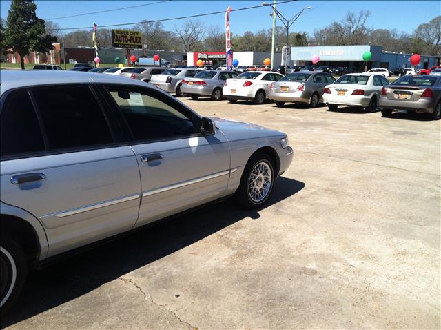 Mercury Grand Marquis 1998 photo 1