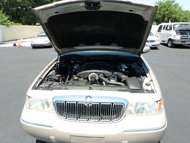 Mercury Grand Marquis 1998 photo 11