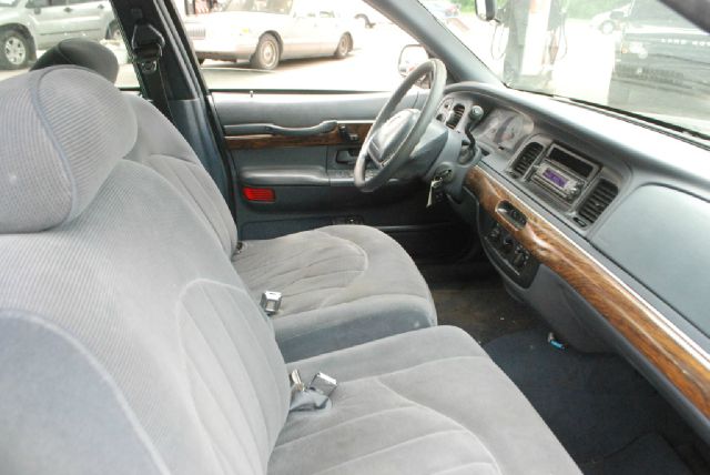 Mercury Grand Marquis 1998 photo 10