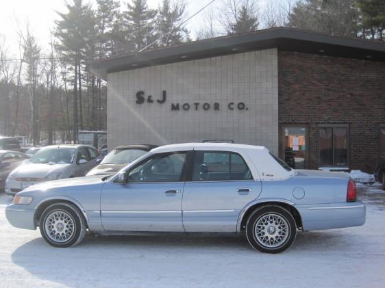 Mercury Grand Marquis XLS Sedan