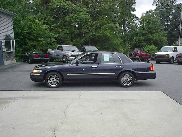 Mercury Grand Marquis 1999 photo 1