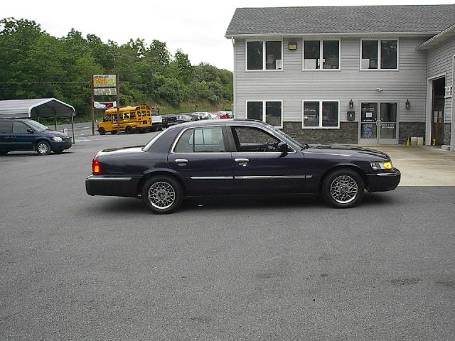 Mercury Grand Marquis 1999 photo 2