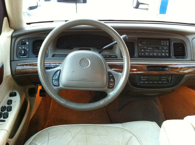 Mercury Grand Marquis 1999 photo 16