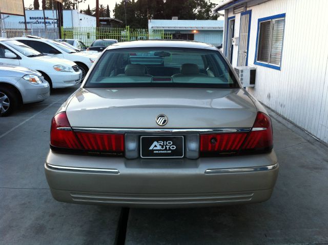 Mercury Grand Marquis 1999 photo 2