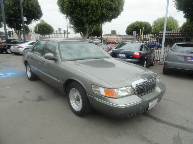 Mercury Grand Marquis 1999 photo 1