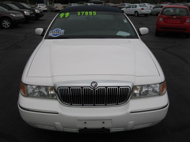 Mercury Grand Marquis 1999 photo 1