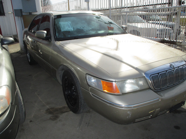 Mercury Grand Marquis 1999 photo 1