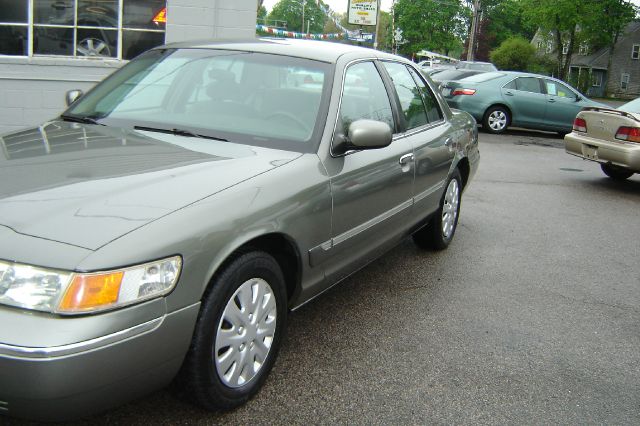 Mercury Grand Marquis 1999 photo 4