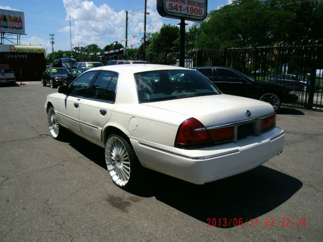 Mercury Grand Marquis 1999 photo 1