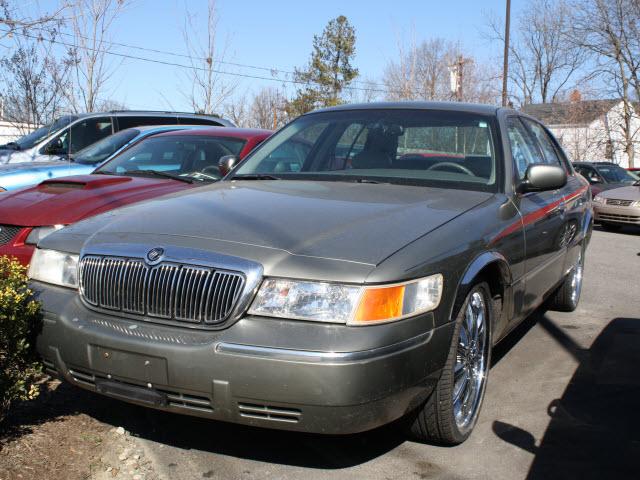 Mercury Grand Marquis Touring W/nav.sys Sedan