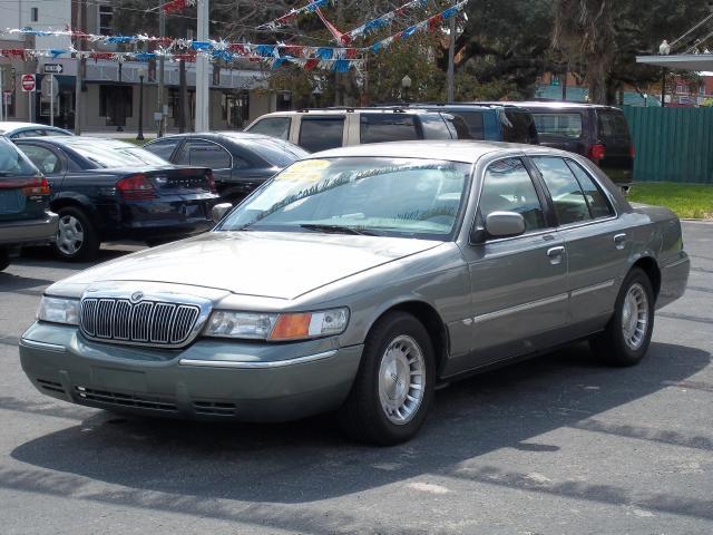 Mercury Grand Marquis Touring W/nav.sys Sedan