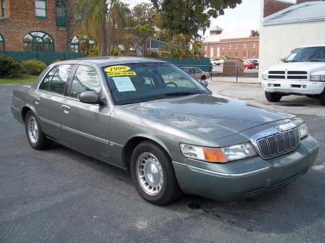 Mercury Grand Marquis 1999 photo 3