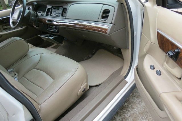 Mercury Grand Marquis 1999 photo 3